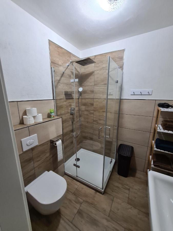 מאיין Ferienwohnung In Der Marktstrasse מראה חיצוני תמונה